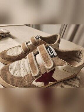 Kids Girls Golden Goose Sneakers Size 39